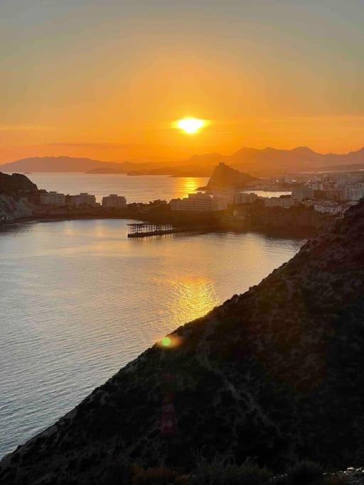 Luxury Designer Apartment - Unbeatable Sea Views Águilas Esterno foto