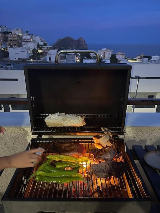 Luxury Designer Apartment - Unbeatable Sea Views Águilas Esterno foto