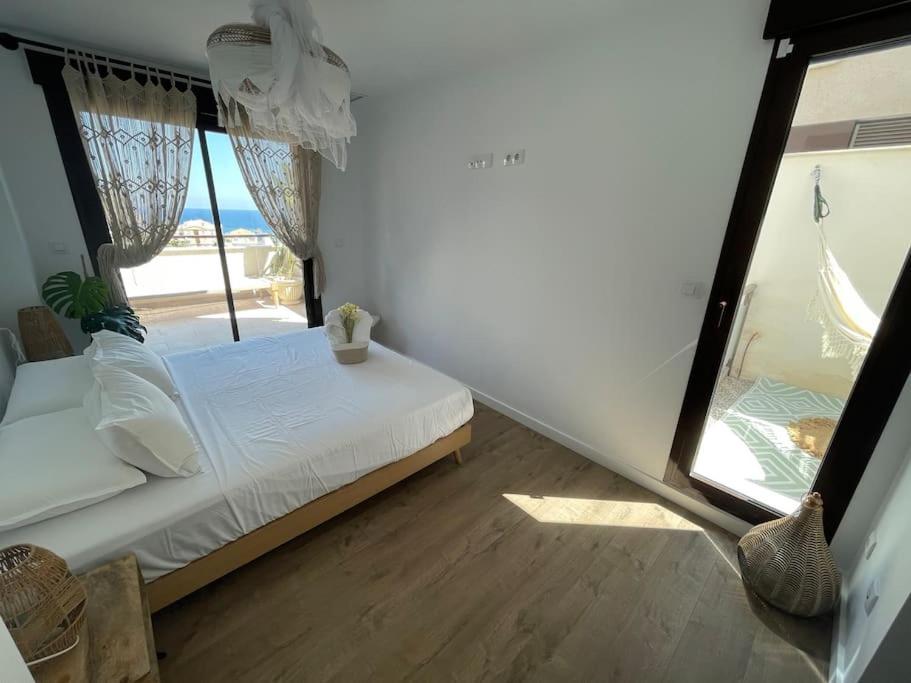 Luxury Designer Apartment - Unbeatable Sea Views Águilas Esterno foto